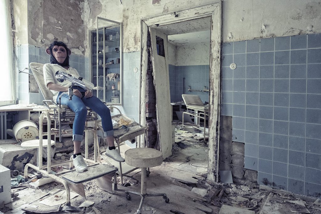 Crazy Houses I - Late Check Up